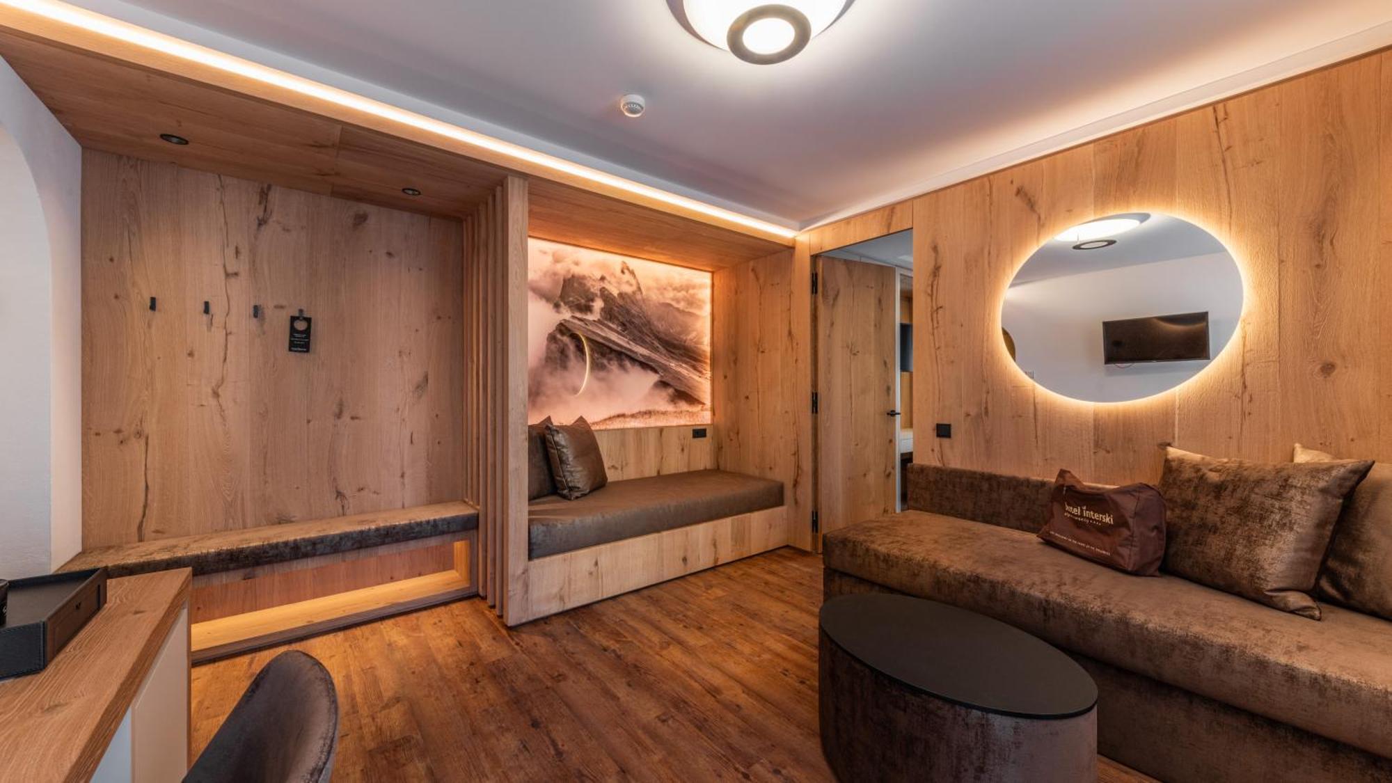 Hotel Interski Santa Cristina Val Gardena Zewnętrze zdjęcie