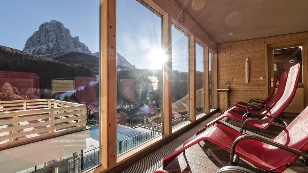 Hotel Interski Santa Cristina Val Gardena Zewnętrze zdjęcie