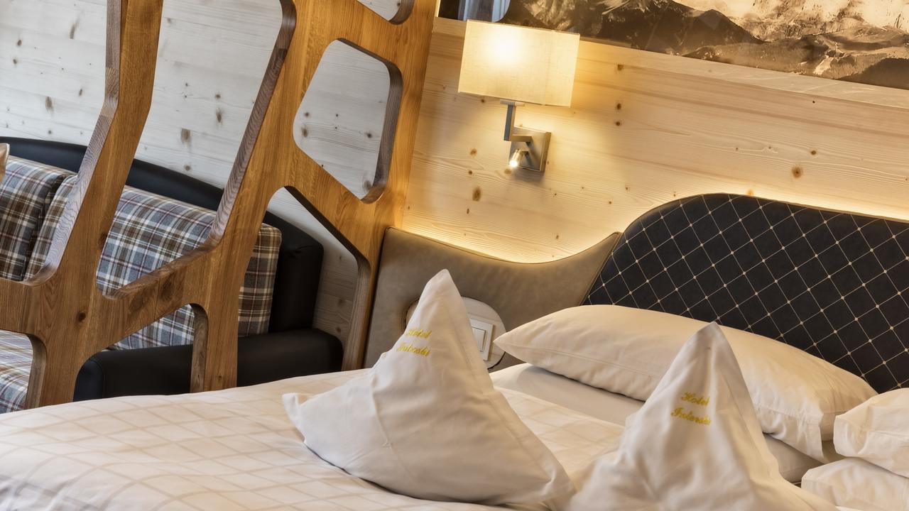 Hotel Interski Santa Cristina Val Gardena Zewnętrze zdjęcie