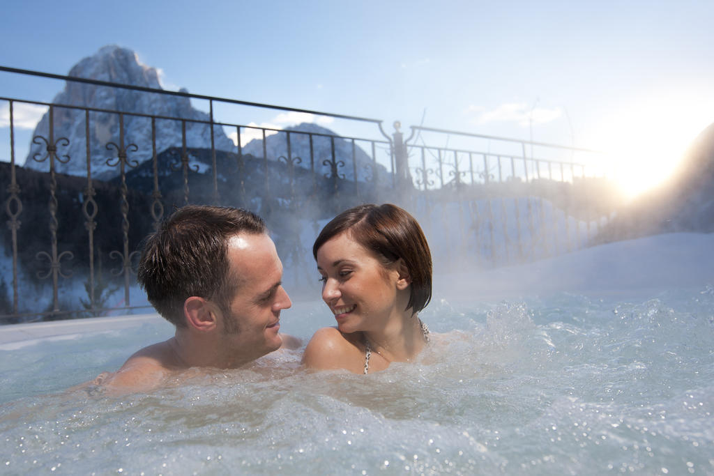 Hotel Interski Santa Cristina Val Gardena Zewnętrze zdjęcie